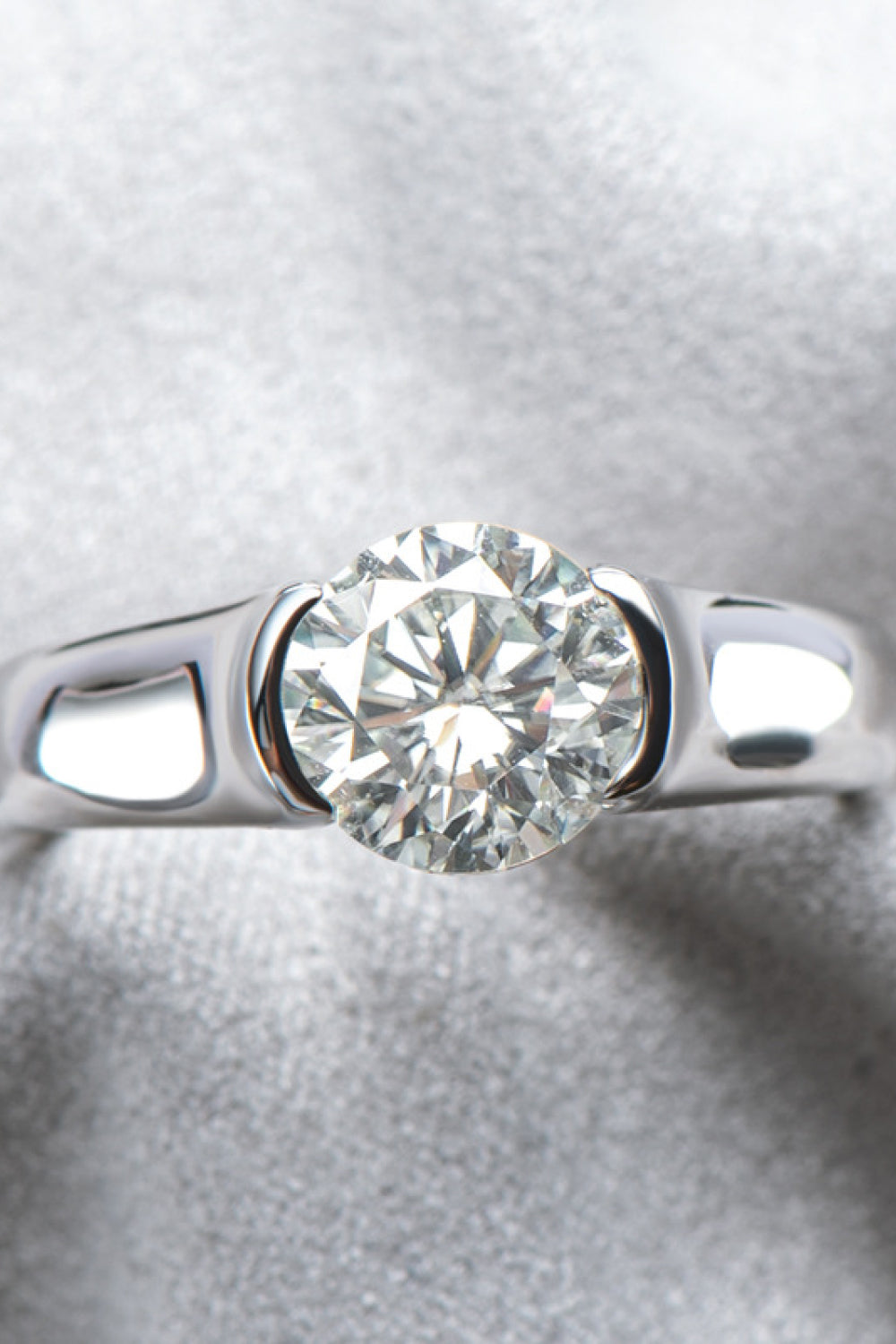 Looking Good 2 Carat Moissanite Platinum-Plated over Sterling SilverRing